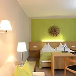 Отель Moserhof