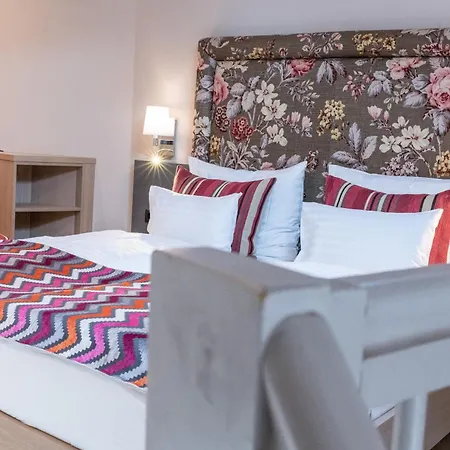 فندق Moserhof 4*